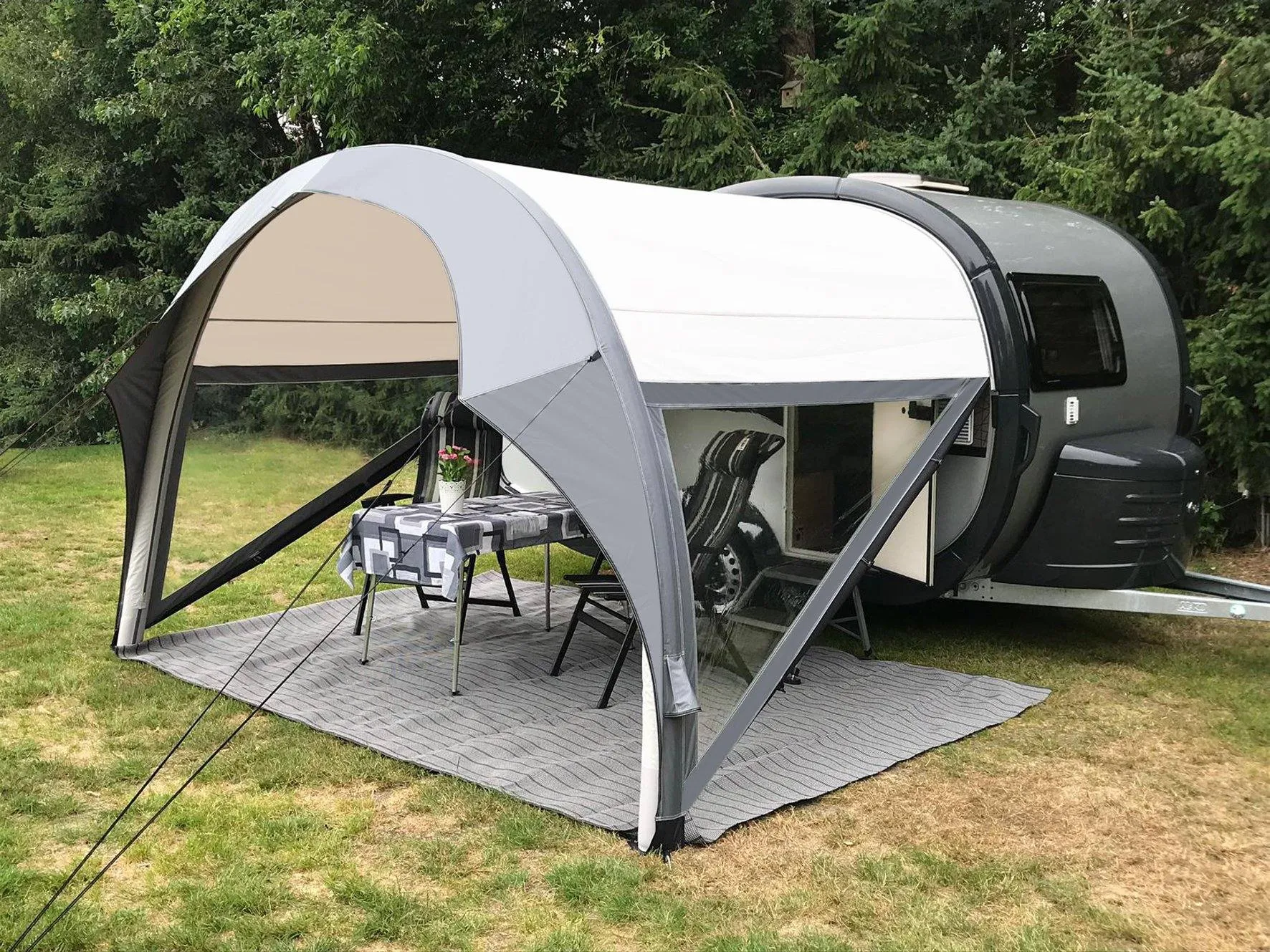 Sunflexx Inflatable Awning for TAB 320