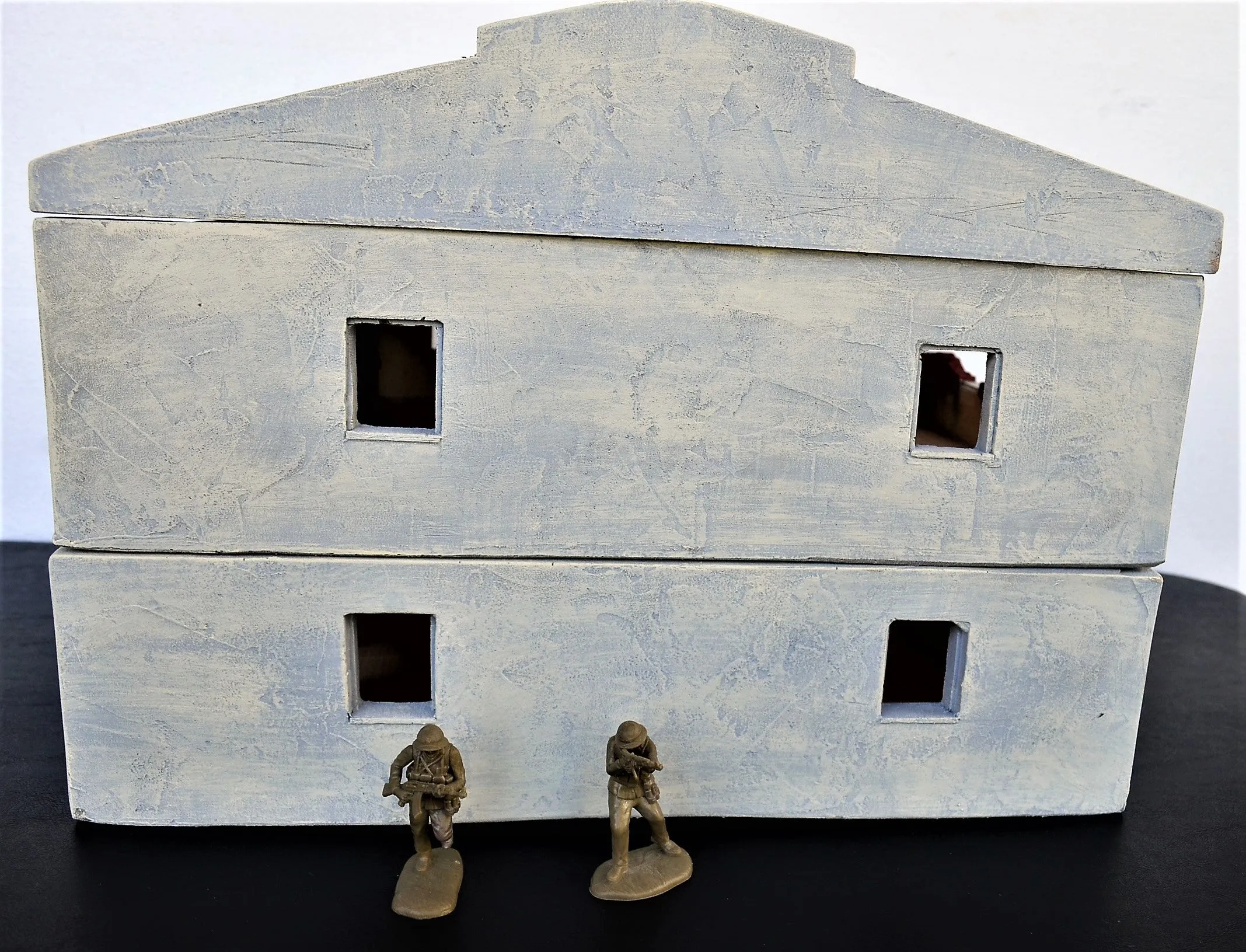 TSSD Painted 2-Story Vietnam Building TS219