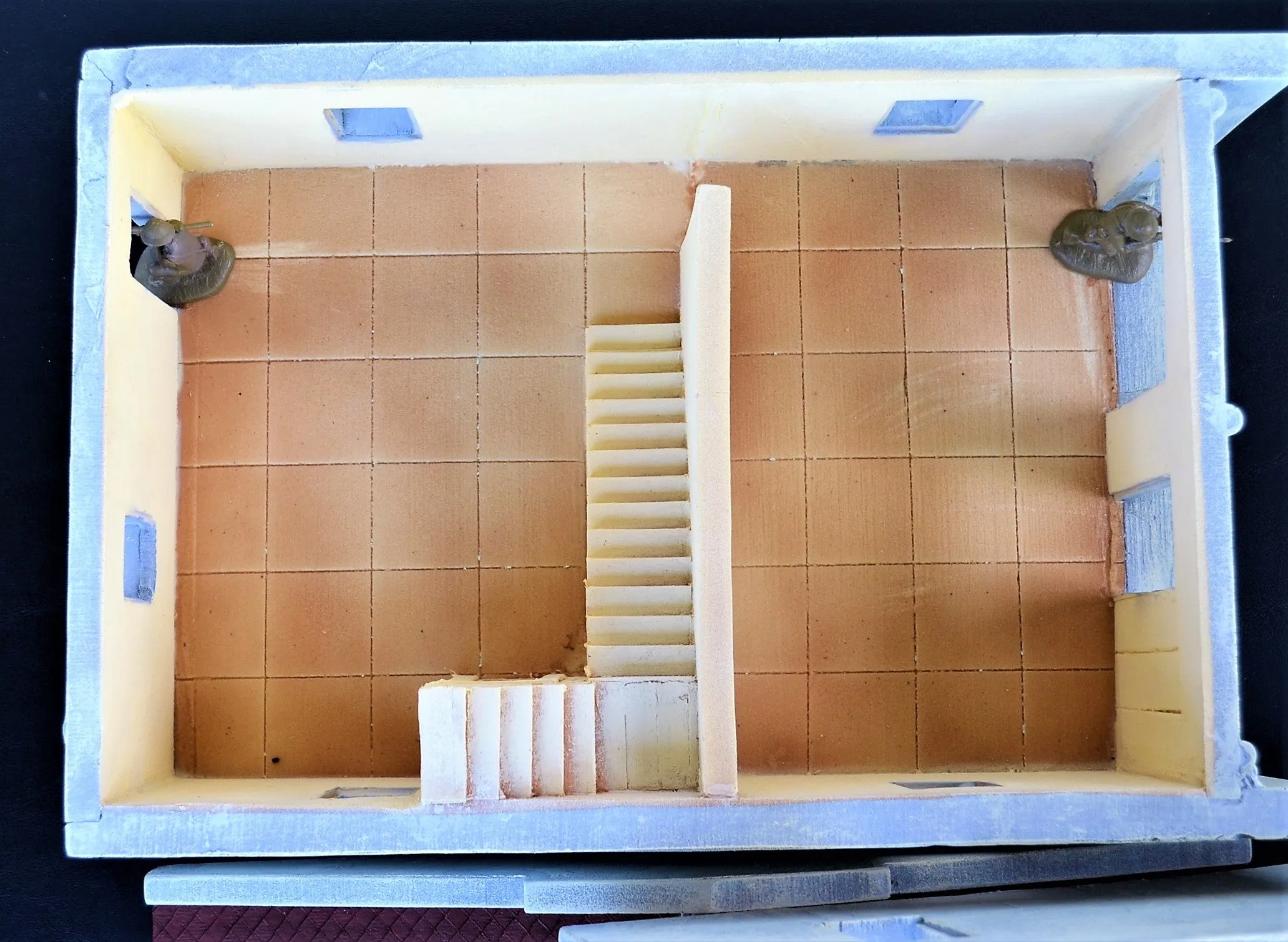 TSSD Painted 2-Story Vietnam Building TS219